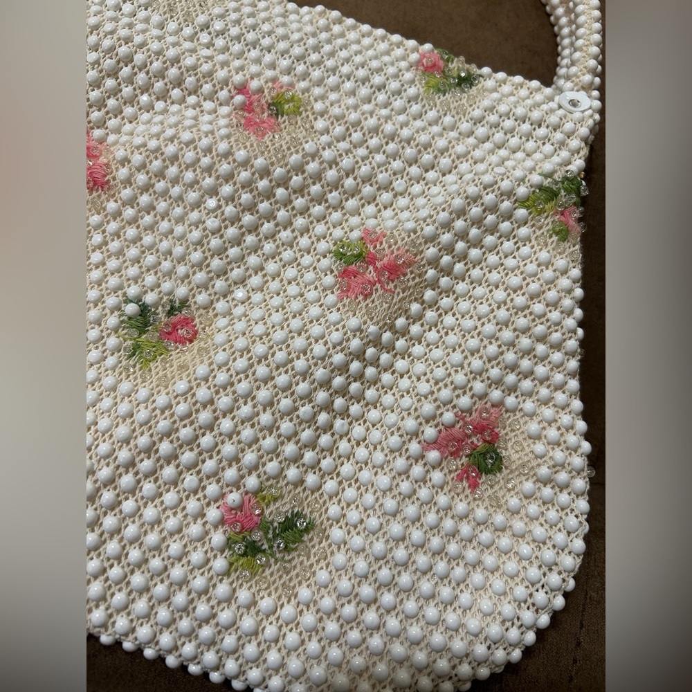 Vintage White & Floral Beaded Mini Shoulder Bag - Picture 2 of 4